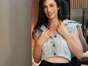 RubyRya from myfreecams