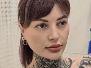 Myfreecams Watch Live Sex Cams of Lola_bunny888