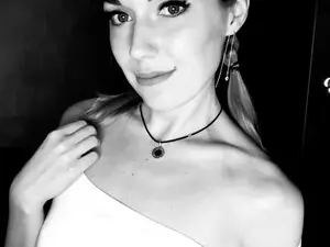 Myfreecams Free Porn Cam of Nikisport1