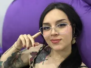 Myfreecams Nude Webcam of vero_alt