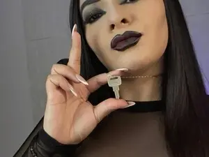GODDESS_EVANS from myfreecams