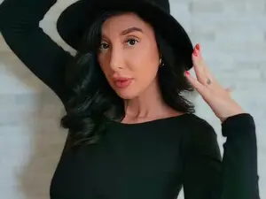Myfreecams Live Sex of LeylaGracey