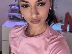 Myfreecams Live Porn of SellenaCarter