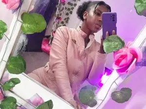 Myfreecams Live Porn of Coco_bele69