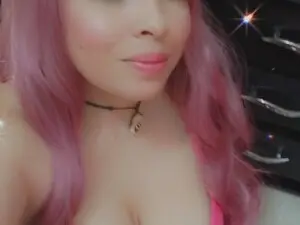 Natashayu18 from myfreecams