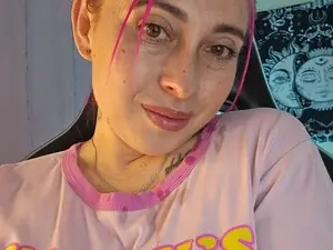 SweetYeyis from myfreecams