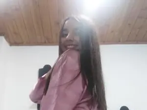 Myfreecams Free Live Porn of bella_jone