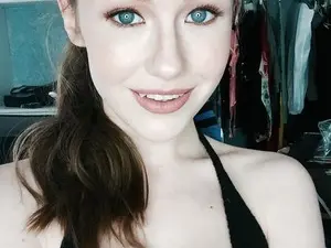 Myfreecams Sex Chat of EmilyBloom