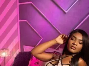 Myfreecams Live Sex of Sophiasmiiths