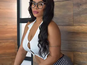 Myfreecams Live Sex of Dakotadesire_10