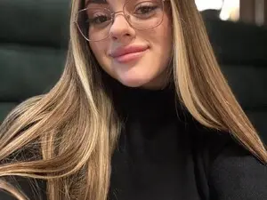 Myfreecams Free Live Porn of LiliaT_