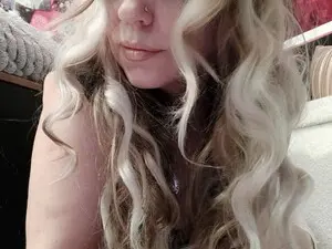 Myfreecams Watch Live Sex Cams of Stone_heart77