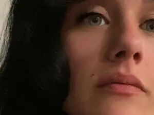 HollyDelights from myfreecams