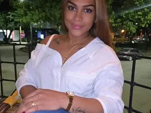 Myfreecams Watch Live Sex Cams of Alessadra