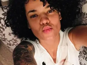 Myfreecams Watch Live Sex Cams of CurlyAnne_