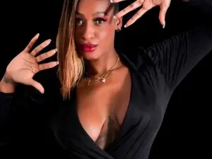 Myfreecams Sex Cam of NahomyOwen