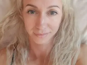 Myfreecams Adult Webcams of Cute_Smile__
