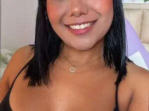 Myfreecams Watch Live Sex Cams of kyleesophia