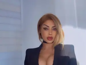 Myfreecams Sex Cam of Atiana
