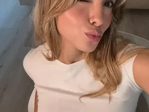 Myfreecams Adult Webcam of Frootyluv