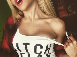 Myfreecams Free Live Porn of TipsySquirrel