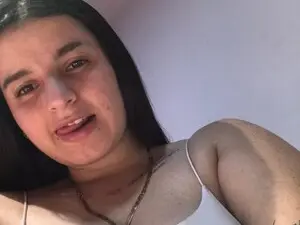 Myfreecams Live Porn of Aidana19