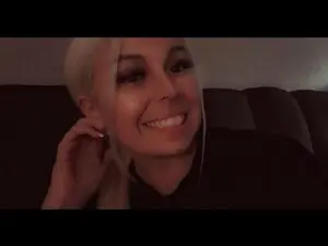 Myfreecams Live Sex Cam of Bharbiedoll