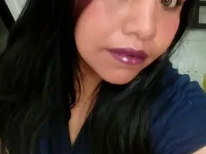 Ebony_Louiss from myfreecams