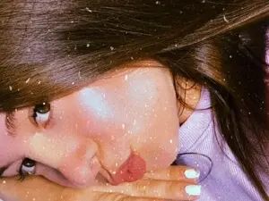 Maite_19x_ from myfreecams