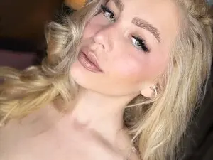 Myfreecams Adult Webcams of WhitneyAndrew