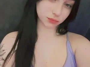 Myfreecams Watch Live Sex Cams of Emma_Show