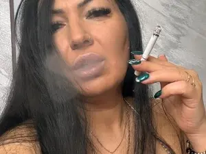 Myfreecams Watch Live Sex Cams of HannaMontana