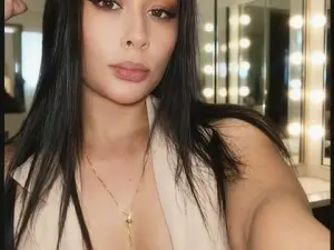 Myfreecams Free Porn Cam of Rnata_Gomezz