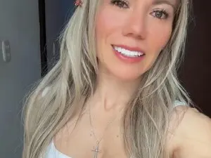 Myfreecams Live Porn of Camila_velvett