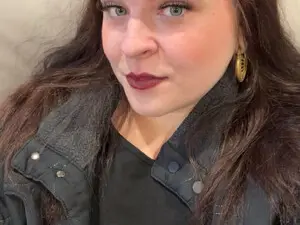 Myfreecams Free Porn Cam of Robin_swan87