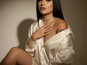Myfreecams Live Sex Cam of Imdennise
