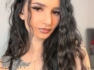 Sky011fall from myfreecams