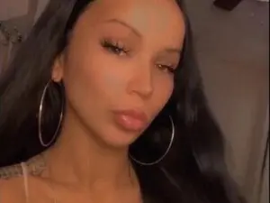 Myfreecams Watch Live Sex Cams of heylisten