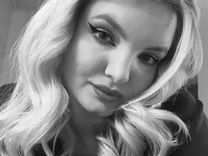 Myfreecams Adult Webcam of Tease_Lisa