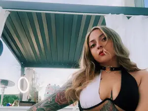Myfreecams Live Sex of AriFoxGirl