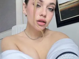 Myfreecams Nude Webcam of FunnyMinni