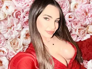 Myfreecams Private Sex Chat of Anyaa_