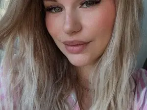 Myfreecams Free Porn Cam of DOMINICA_MINI