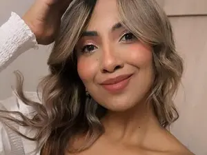 Myfreecams Sex Chat of Victoria_Sant