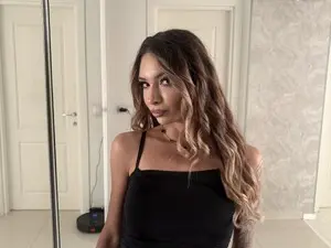 Roxxanne from myfreecams