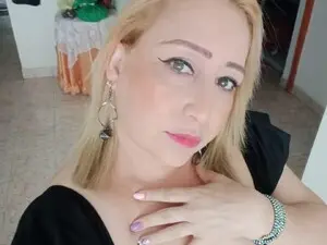 Myfreecams Free Live Porn of Vickyy
