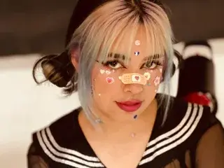 Streamate Watch Live Sex Cams of MaddieWaves