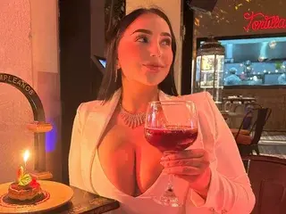 Streamate Adult Webcam of IriisEvans