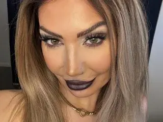 Streamate Sex Chat of Lettie_Looner