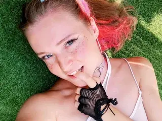 Streamate Free Live Porn of AmeliaCutie69